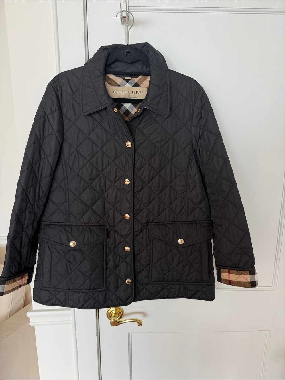 Burberry Black Quilted Puffer Jacket with Signature Check Trim XL